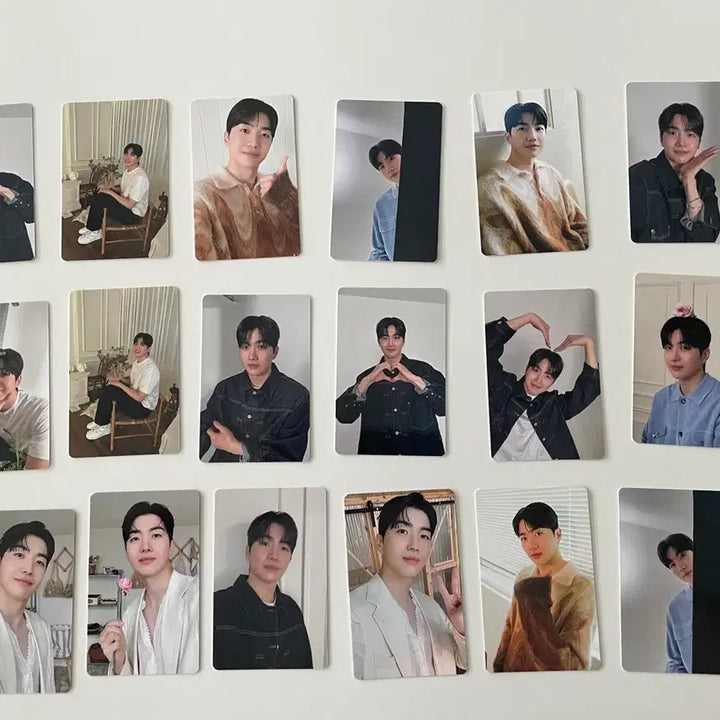 [BUNJANG] Kang Hoon 1st Japan Fan Meeting Photocard Bundle Set / 배우 강훈 일본 팬미팅 포카 (일괄) + 친필 싸인