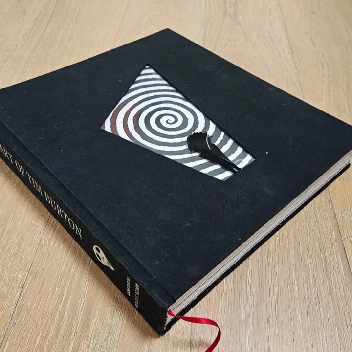 [BUNJANG] Tim Burton Art Book Exhibition Catalog / 팀버튼 아트북 도록