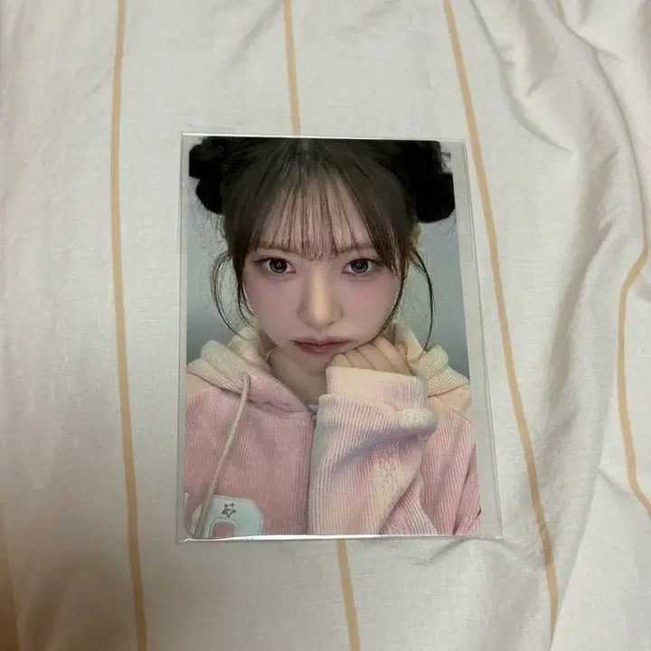 [BUNJANG] RESCENE Live Plus Chat Lip Balm Photocard POB (Sealed) / 리센느 리브 플러스챗 립밤 포카 모에소매 미공포