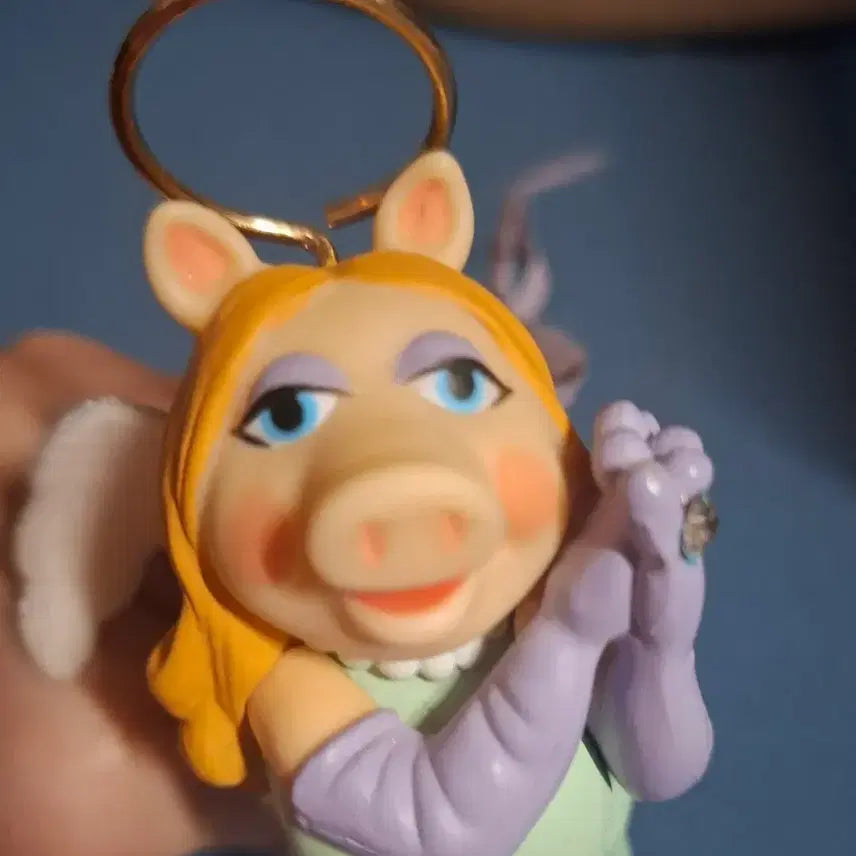 [BUNJANG] Miss Piggy Angel Wings Keychain / 미스피기 인형 열쇠고리