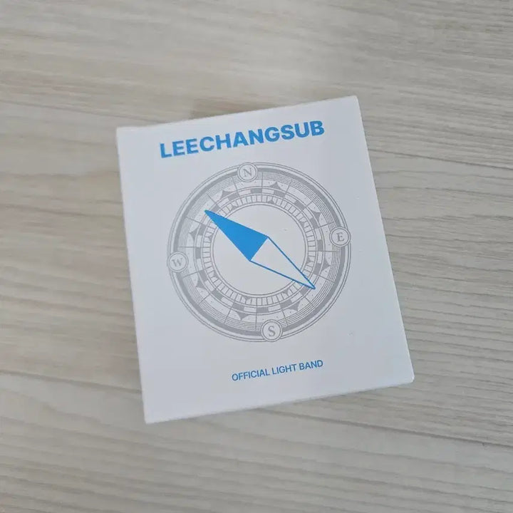 [BUNJANG] Lee Changsub Wristband / 이창섭 손목 응원밴드