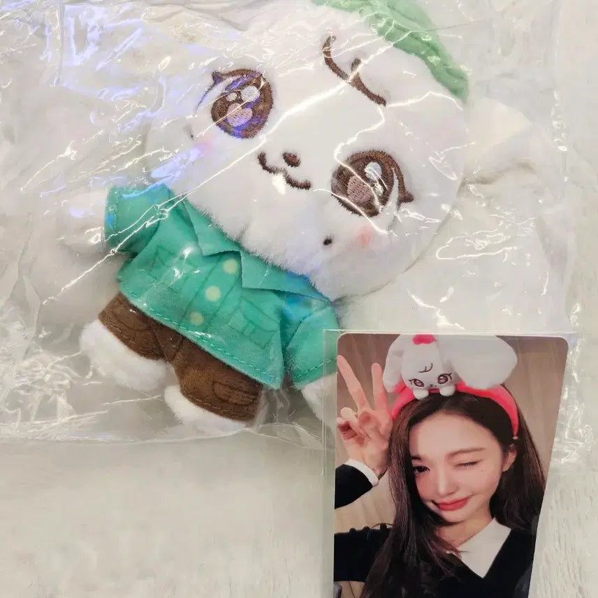 [BUNJANG] IVE Rei Everland Cast Keyring + 70K Special Benefit Set / ive아이브 에버랜드 캐스트 키링 원영 인형만 포카X