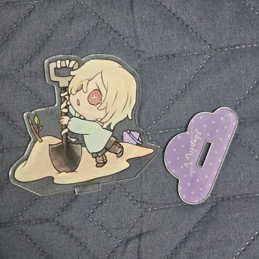 [BUNJANG] Identity V Gravedigger Kindergarten Acrylic Stand / 제5인격 묘지기 유치원 아크릴스탠드