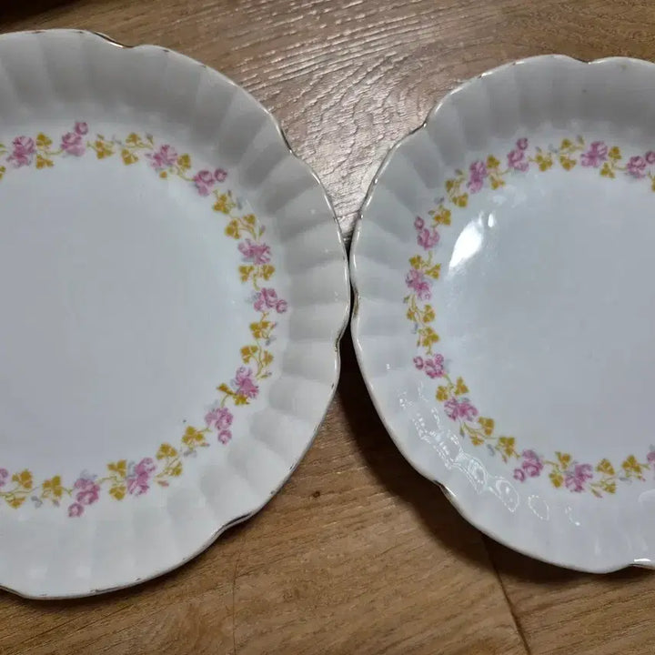 [BUNJANG] Vintage Haennamsa Plate (20cm) / 빈티지 행남사 접시(20cm)