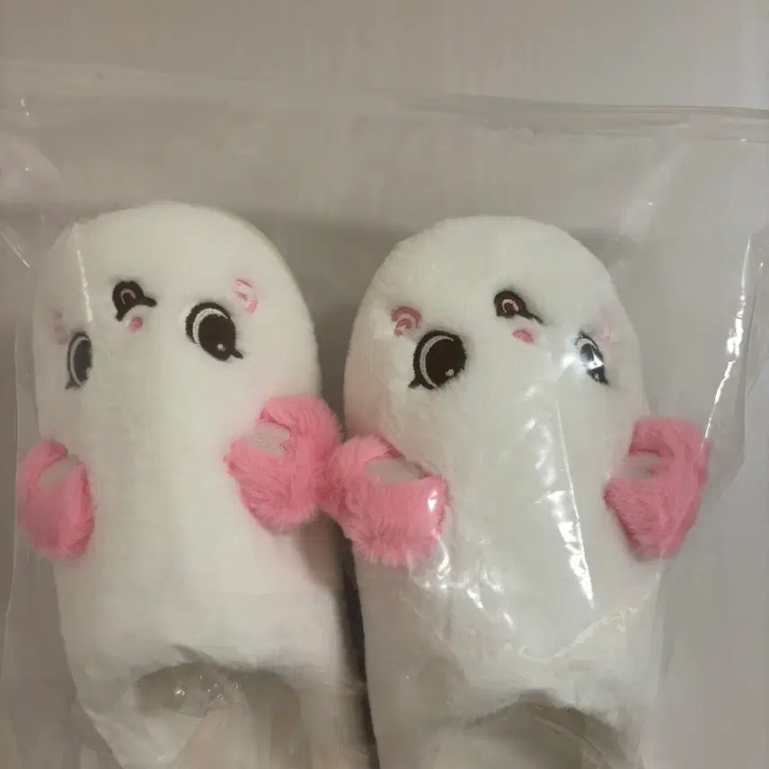 [BUNJANG] NCT WISH OTTO LOVE MD Pangi Slippers / 엔시티위시 오투럽 엠디 팡이 슬리퍼 룸슈즈 판매