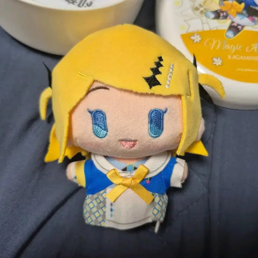 [BUNJANG] Kagamine Rin Magic Academy Lunch Box Plush Doll / 카가미네 린 매직 아카데미 야미박스 도시락통 인형 누이