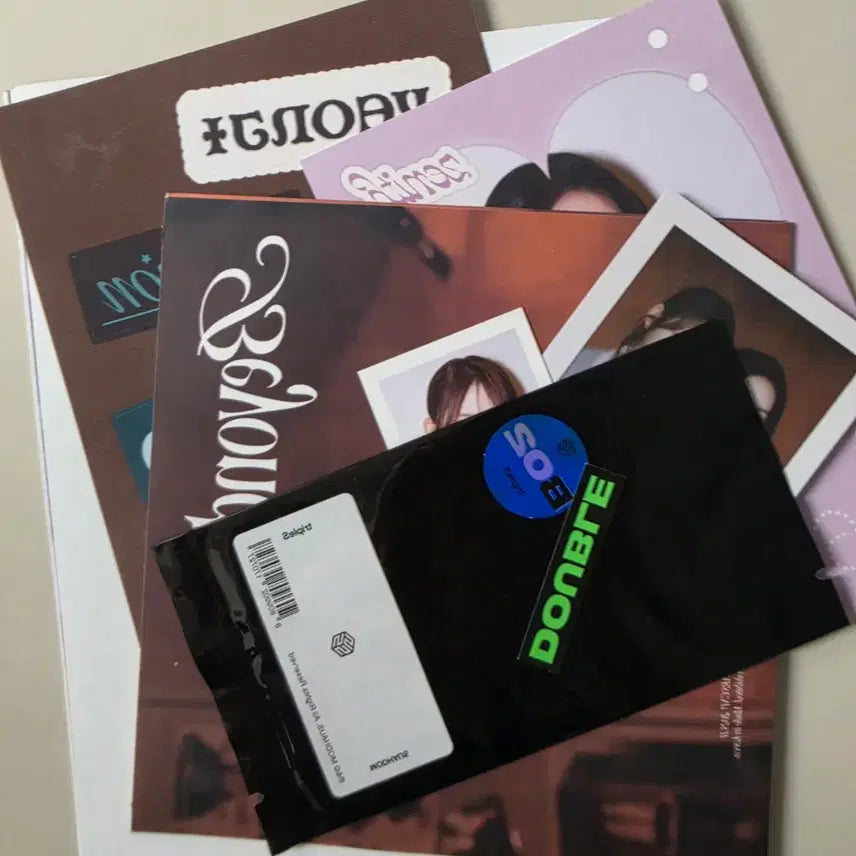 [BUNJANG] tripleS Unit msnz Autographed CD [Beyond Beauty] / 트리플에스 tripleS미소녀즈(msnz) 친필 싸인시디