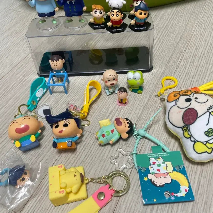 [BUNJANG] Shin-chan Compilation Bundle Figure Set / (일괄) 짱구 맹구 피규어 급처