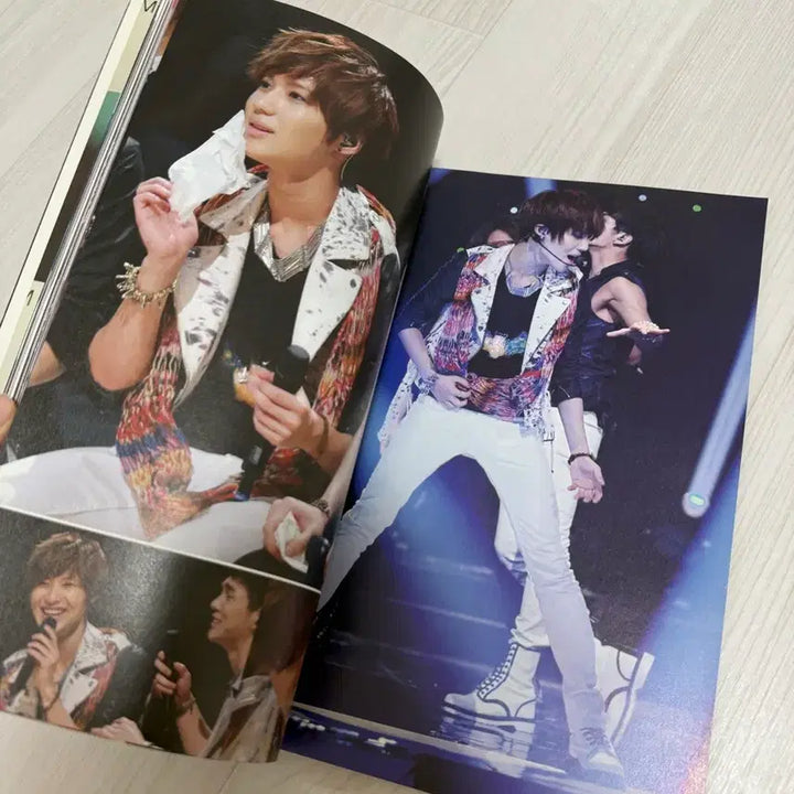 [BUNJANG] COSMIC MUSEUM Taemin Photobook / 코즈미카 이태민 포토북
