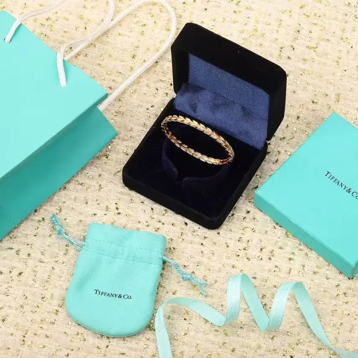 [BUNJANG] Tiffany &amp; Co. Victoria Rose Gold Diamond Hinged Bracelet / 티파니 Victoria 로즈골드 다이아 팔찌