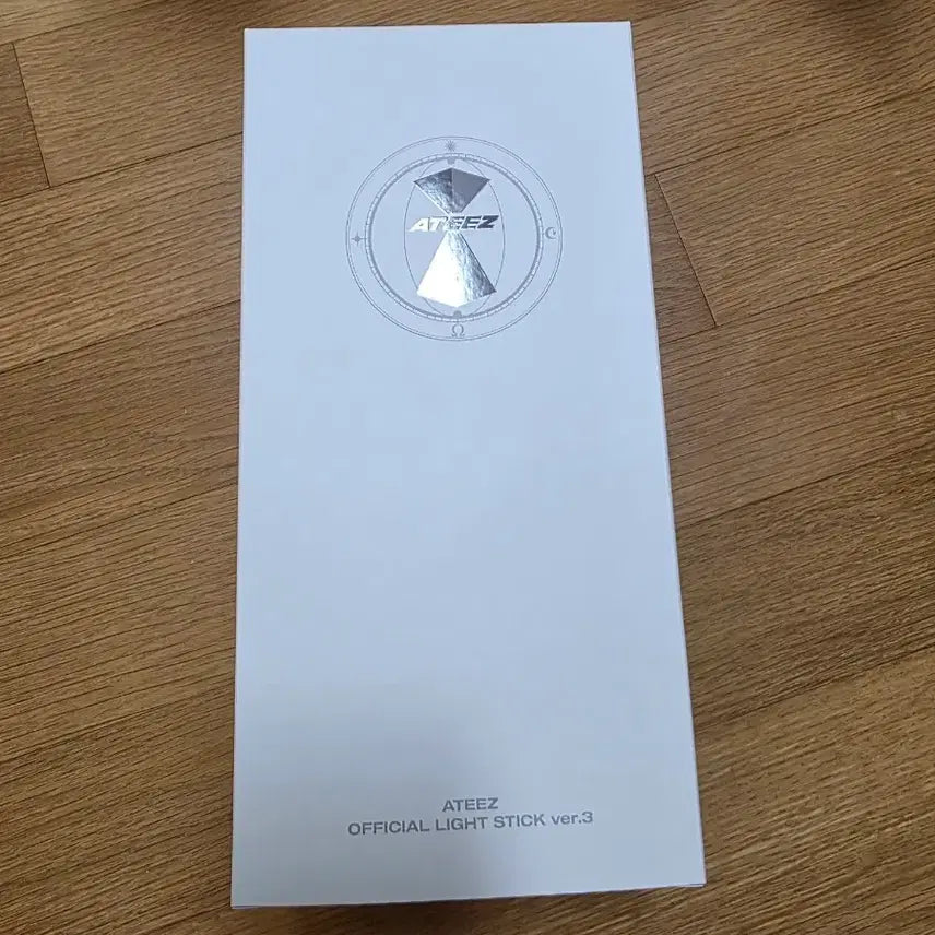 [BUNJANG] ATEEZ Lightiny Ver.3 Photocard Holder (Sealed) / 에이티즈 응원봉 라이티니3 미개봉 판매 양도 ateez