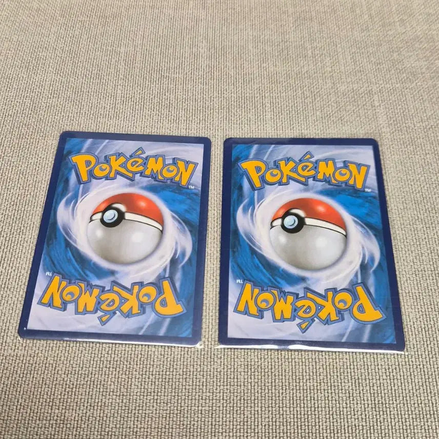 [BUNJANG] 25th Anniversary Pokemon Card Pikachu Set / 25주년 포켓몬카드 피카츄 2장