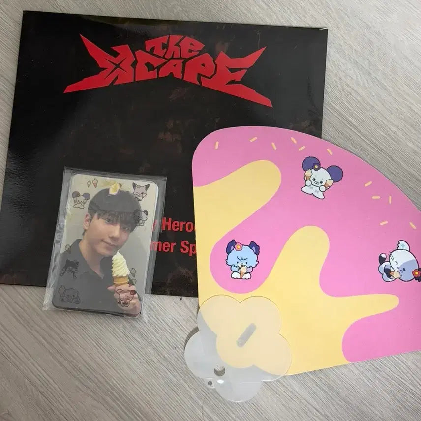 [BUNJANG] Xdinary Heroes Summer Concert Entrance Gift Photocard Set &amp; Fan / 엑스디너리히어로즈 썸머콘 입장기프트