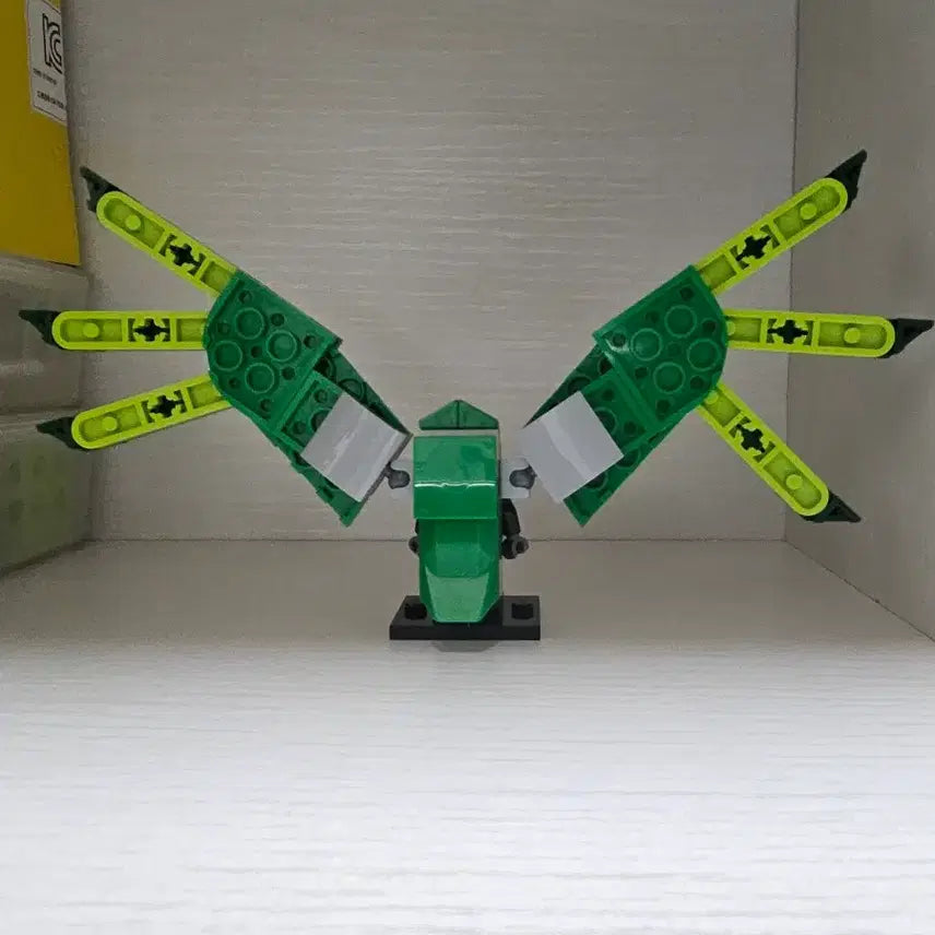 [BUNJANG] LEGO Marvel Spider-Man Vulture Minifigure (76114) / 레고 마블 스파이더맨 벌처 미니피규어 (76114)