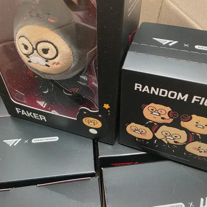 [BUNJANG] Faker T1 Kakao Friends Doll Photocard / [미개봉]페이커 Faker T1 카카오프렌즈 인형 티원 포카 포함