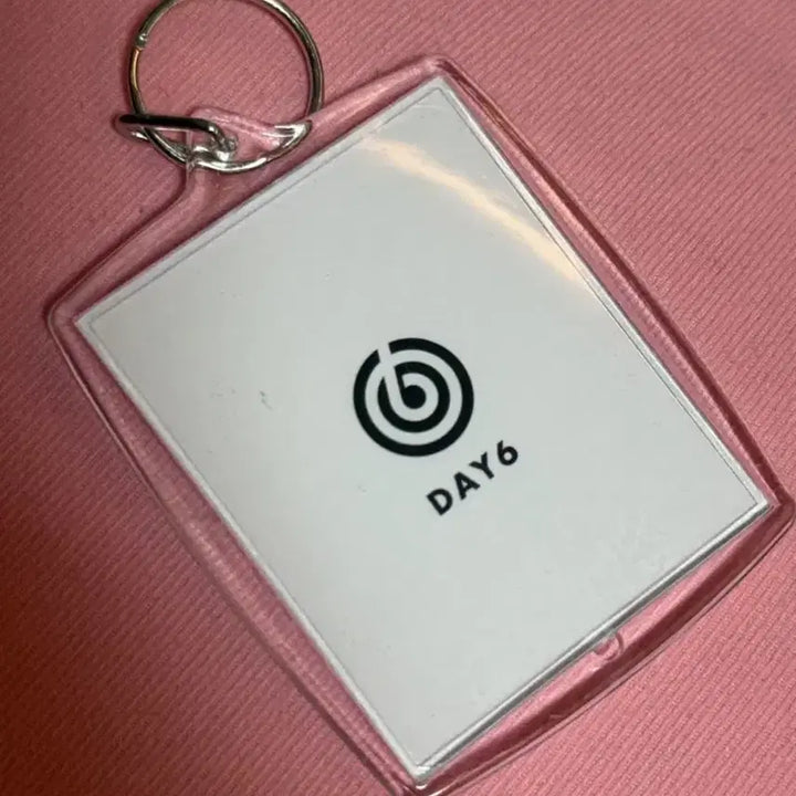 [BUNJANG] Day6 DECAde Made Zone Keyring (Bang) / 데이식스 데케이드 마데존 키링 (방)