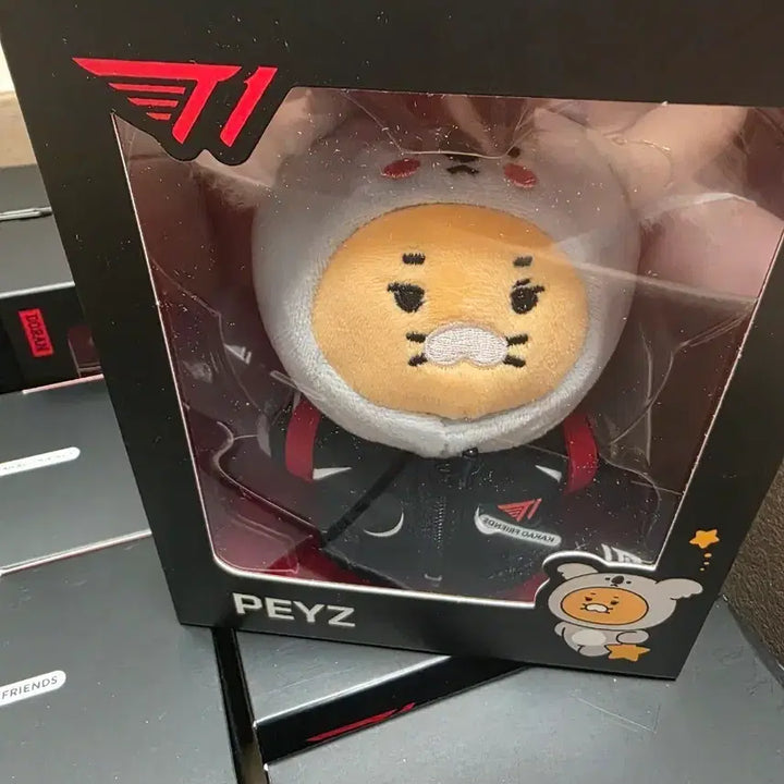 [BUNJANG] Peyz T1 Kakao Friends Doll Photocard Bundle / [미개봉]페이즈 Peyz T1 카카오프렌즈 인형 티원 포카 포함