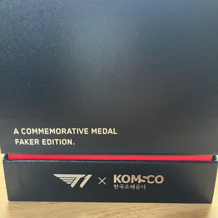 [BUNJANG] T1 Faker Commemorative Silver Medal / 페이커 기념 은메달 T1 x 한국조폐공사