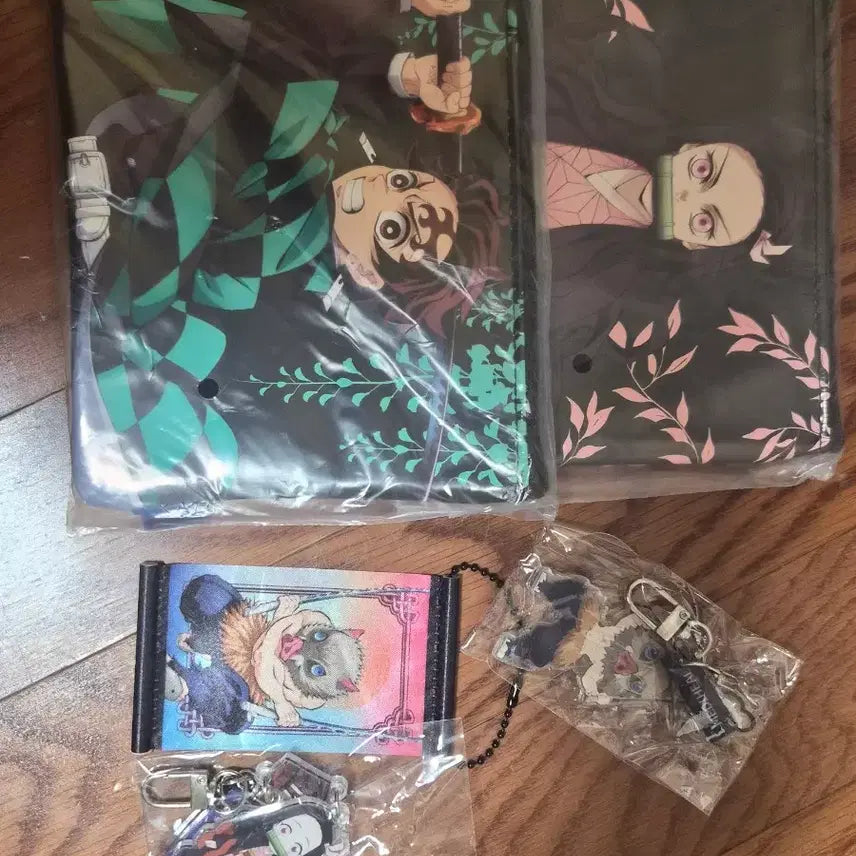 [BUNJANG] Demon Slayer Merchandise Set (Mediheal POB, Transit Card POB) / 귀멸의 칼날 굿즈 세트(메디힐 특전, 교통카드 특전)