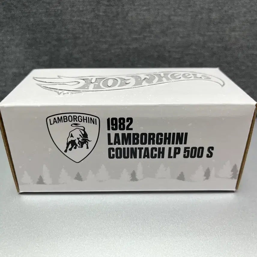 [BUNJANG] Hot Wheels RLC Holiday Countach Sealed / 핫휠 RLC 홀리데이 쿤타치