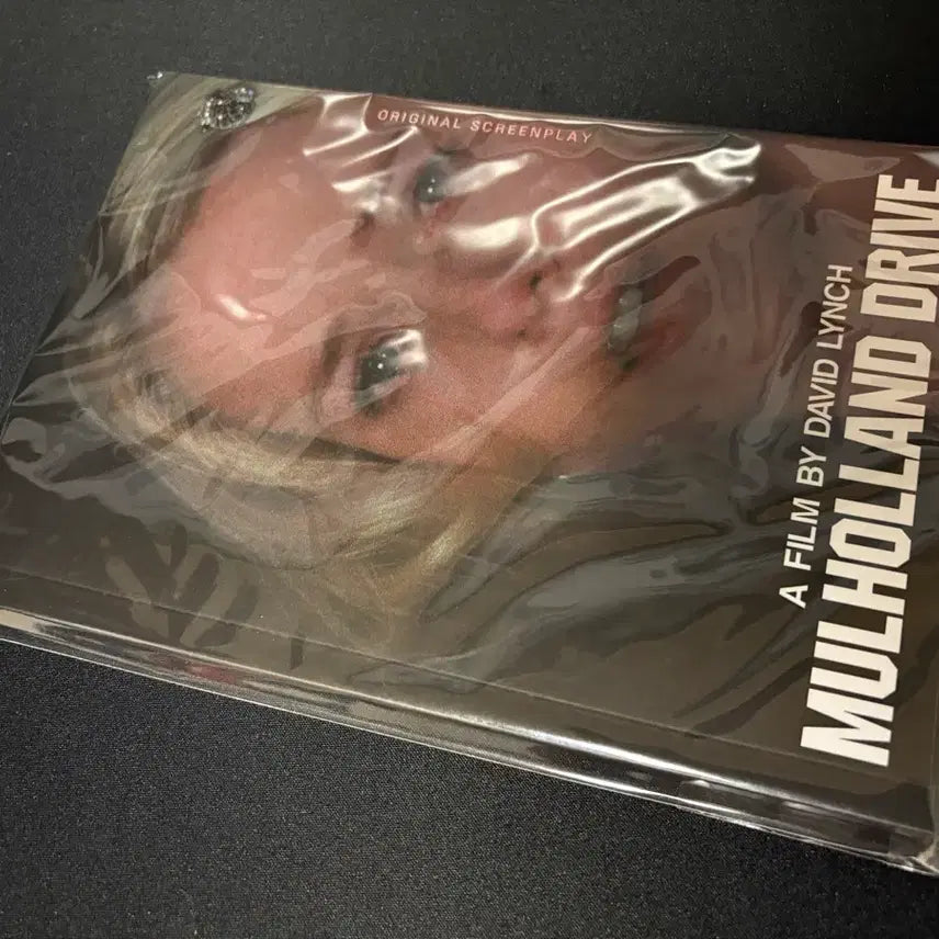 [BUNJANG] Mulholland Drive Original Screenplay Book Sealed / 멀홀랜드 드라이브 오리지널 각본집 미개봉