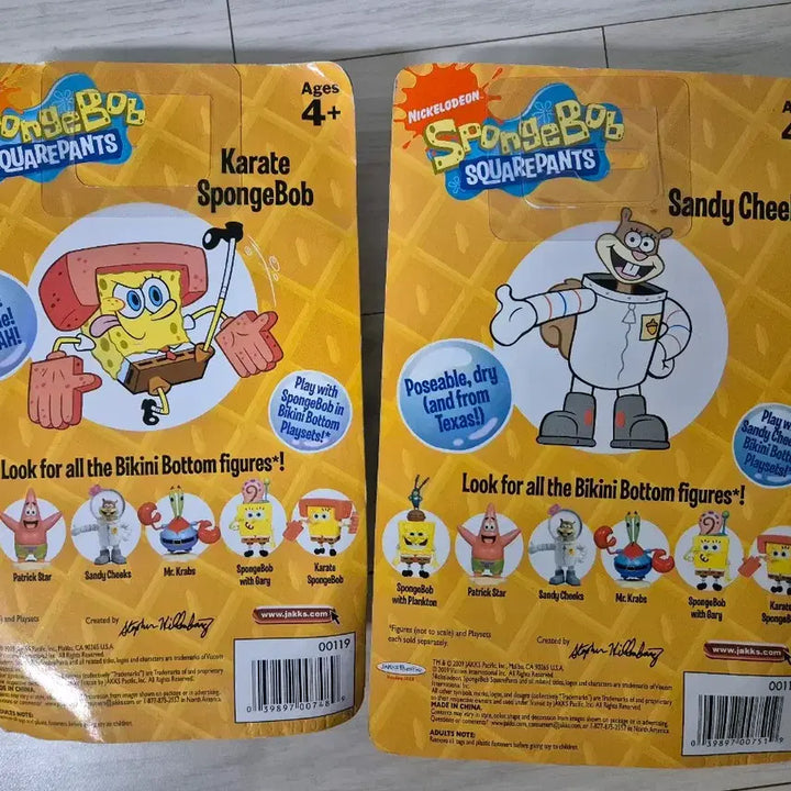 [BUNJANG] 2009 Nickelodeon Jakks Pacific SpongeBob &amp; Sandy Cheeks Karate &amp; Space Suit Figures Set / 2009년 고전 니켈로디언 잭파시픽 가라테 스폰지밥, 샌디칙스 피규어