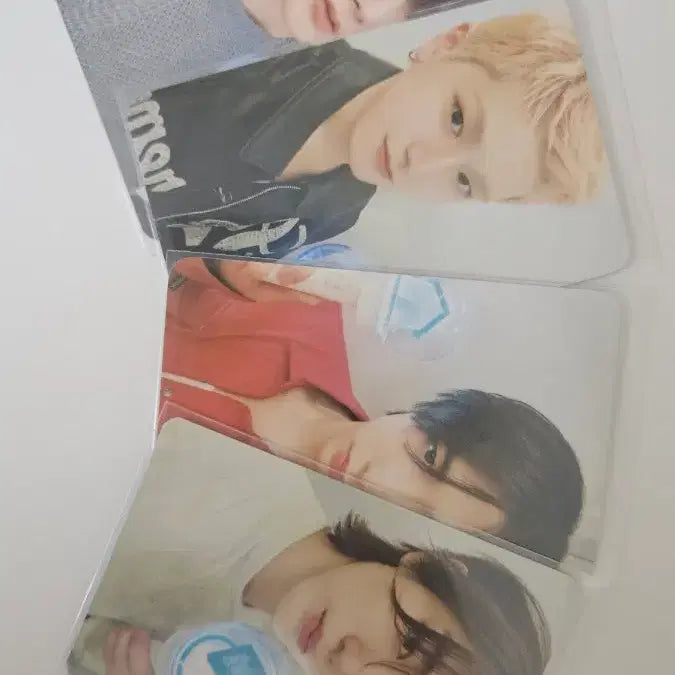 [BUNJANG] BOYNEXTDOOR Wondersick Lightstick / 보이넥스트도어 원더스틱 응원봉 판매