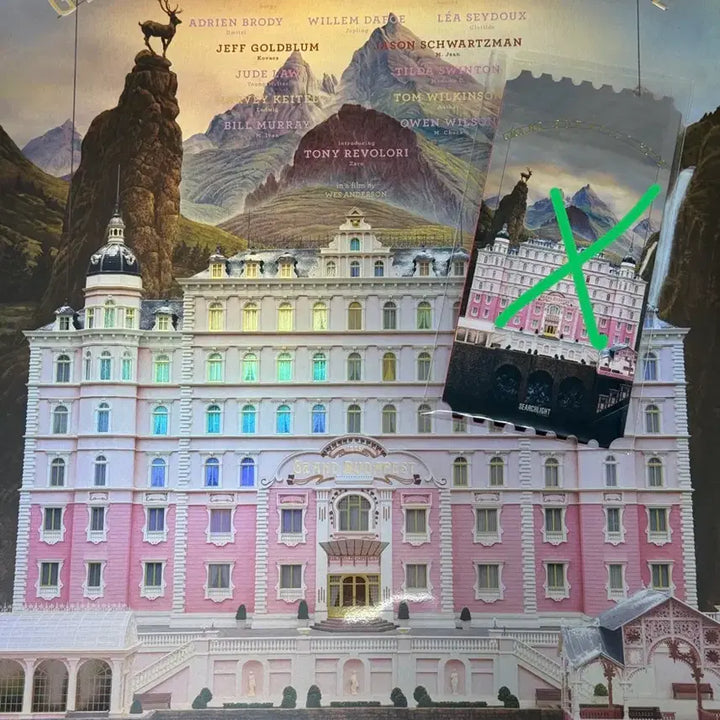 [BUNJANG] The Grand Budapest Hotel Artgraphy Poster Set / 그랜드 부다페스트 호텔 아트그라피 포스터 팝니다~