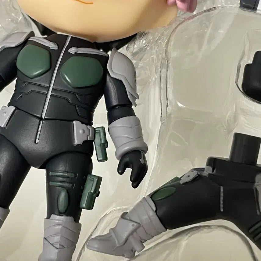 [BUNJANG] Kaiju No. 8 Narumi Gen Nendoroid / 괴수8호 괴팔 나루미 겐 넨도 넨도로이드