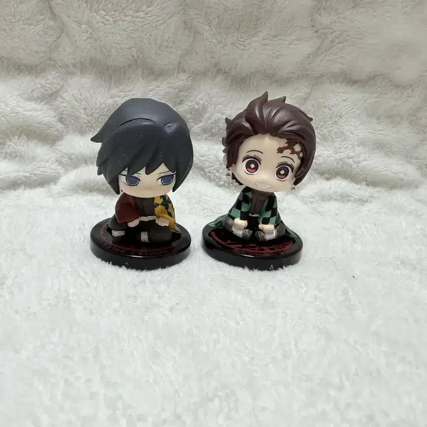 [BUNJANG] Demon Slayer Giyu &amp; Tanjiro Gacha Bundle Set / 귀멸의 칼날 기유, 탄지로 가챠 (일괄판매)