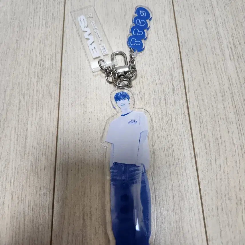 [BUNJANG] Byeon Woo Seok Official Acrylic Keyring / 변우석 공식 키링 굿즈