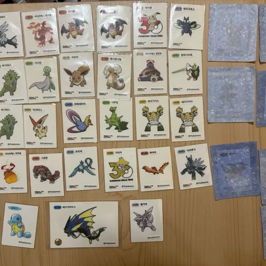 [BUNJANG] Pokemon Stickers (Legendary &amp; Regular) / 띠부실팝니다 미개봉도 있이영(전설 및 일반)