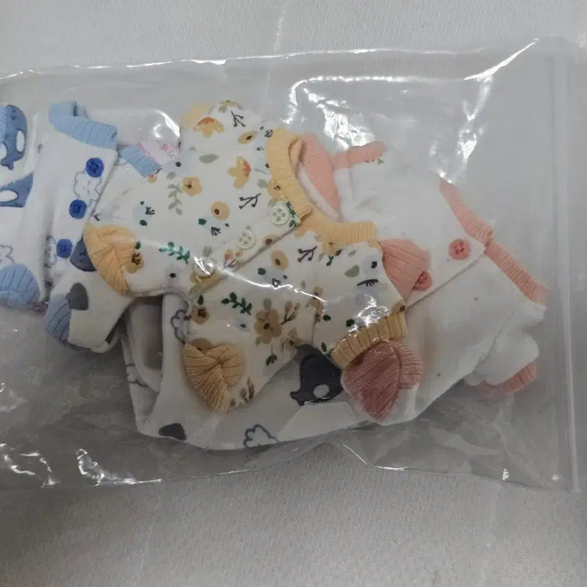[BUNJANG] 10cm Doll Clothes "Bunnaelook" Space Suit Set / 무속성 10cm 솜인형 옷장 인형옷 분내룩 우주복 판매합니다