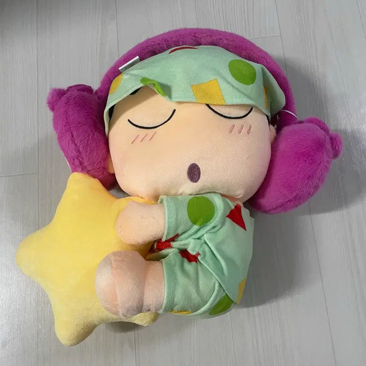 [BUNJANG] Crayon Shin-chan Sleeping Crayon Figure Set / (2개 세트) 짱구는못말려 짱구 귀마개 잠자는 짱구 잠옷 인형