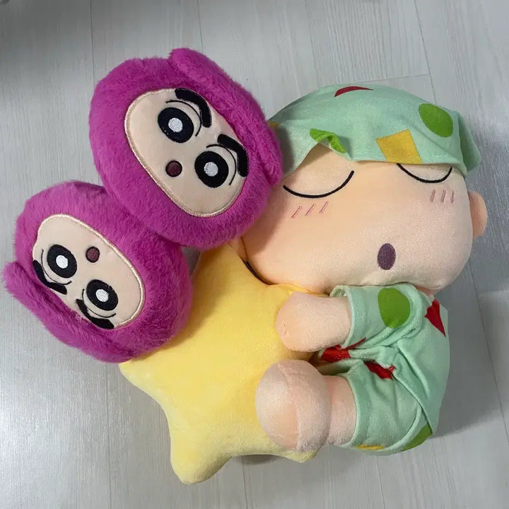[BUNJANG] Crayon Shin-chan Sleeping Crayon Figure Set / (2개 세트) 짱구는못말려 짱구 귀마개 잠자는 짱구 잠옷 인형