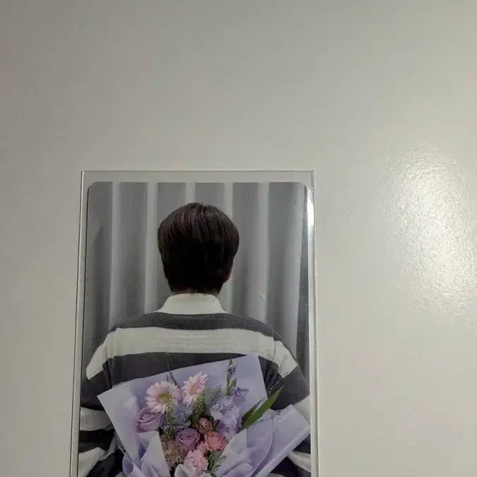 [BUNJANG] ATEEZ Jongho Tok Tok Flower Bouquet Version Double-Sided Photocard / 에이티즈 톡톡 꽃다발ver. 종호 (양면 포카)
