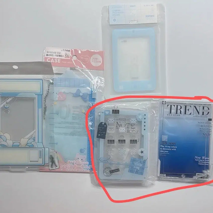 [BUNJANG] Acrylic Photocard Holder Frame Blue / 하늘 파랑 아크릴 포토카드 포카 홀더 탑꾸 프레임 덕질용품 일괄