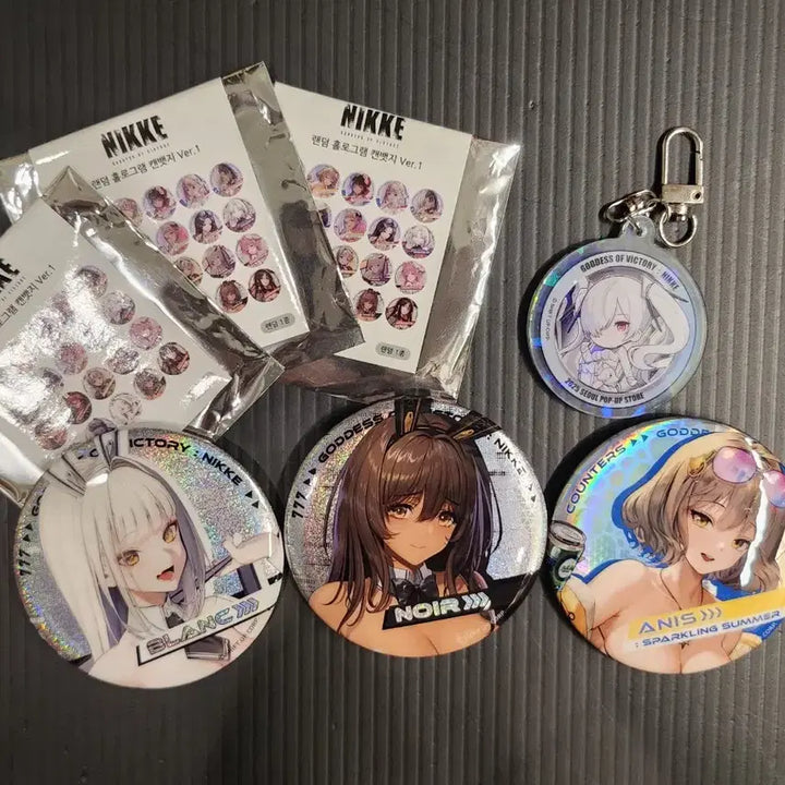 [BUNJANG] Nikke Official Anise Sunes Blanc Noir Can Badge Bundle Set / 니케 공식 아니스 수니스 블랑 누아르 캔뱃지 일괄