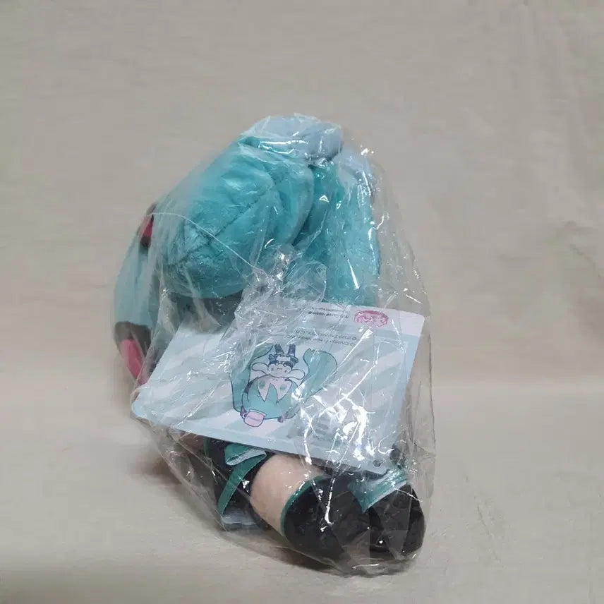 [BUNJANG] SEGA Hatsune Miku Cinnamoroll Collaboration Plush Doll Nesoberi / 세가 하츠네 미쿠 시나모롤 콜라보 누이 인형 네소베리