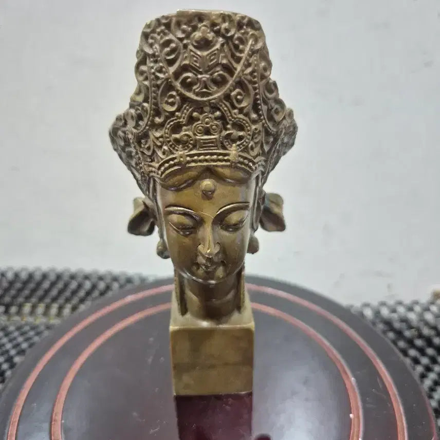 [BUNJANG] Jade Guanyin Statue / 불 보살 동 인자 (소장품)