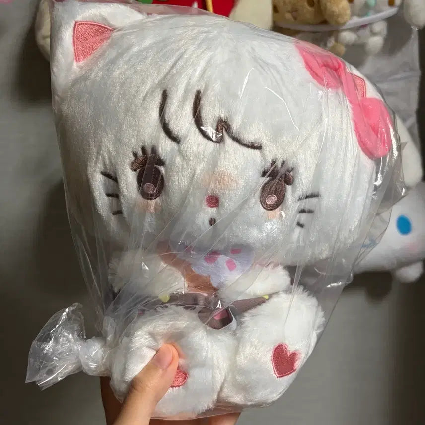 [BUNJANG] Sanrio x Mikko Character Donut Design Big Plush Doll - Hello Kitty / 산리오 x 미코 캐릭터 도넛 디자인 BIG 봉제인형 누이 헬로키티