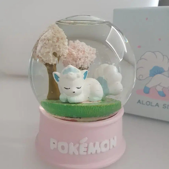 [BUNJANG] Pokemon Alolan Vulpix Cherry Blossom Snow Globe / 포켓몬스터 벚꽃 스노우볼 알로라 식스테일