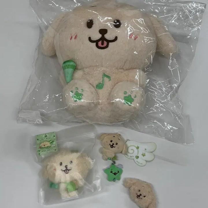 [BUNJANG] NCT WISH Jaehee 30cm Daengdiver Mini Doll Fandom Light Keyring Bundle Set / 엔시티위시 재희 댕트리버 30cm 오리지널위시돌 미니돌 팬라이트 키링 일괄 양도