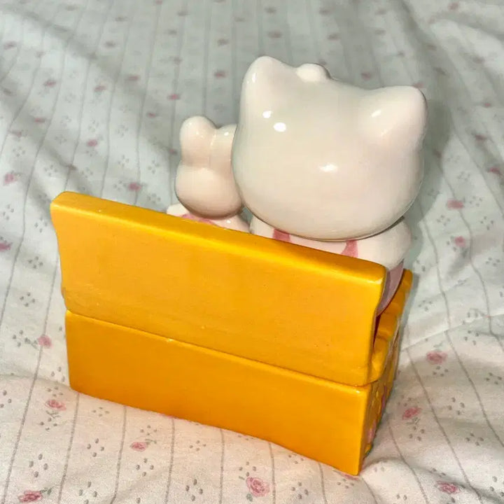 [BUNJANG] 2005 Hello Kitty Ceramic Coin Bank / 고전 2005 헬로키티 캐시보관함 저금통