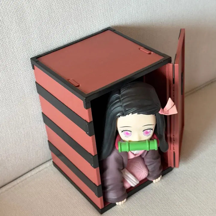 [BUNJANG] Demon Slayer Nezuko Popcorn Bucket Figure - Universal Studios Japan (New) / (새상품) 귀멸의칼날 USJ 유니버셜 스튜디오 네즈코 팝콘통 피규어