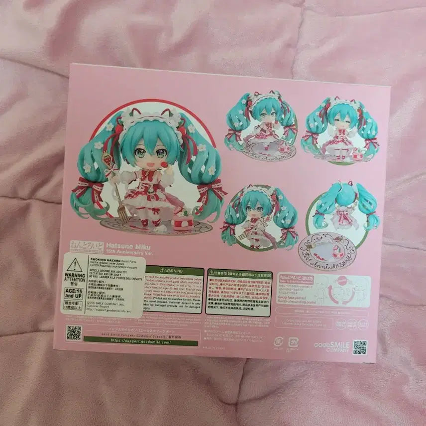 [BUNJANG] Good Smile Company Hatsune Miku 15th Anniversary Strawberry Nendoroid Figure / 1939 15주년 딸기미쿠 넨도로이드 하츠네 미쿠 보컬로이드 피규어