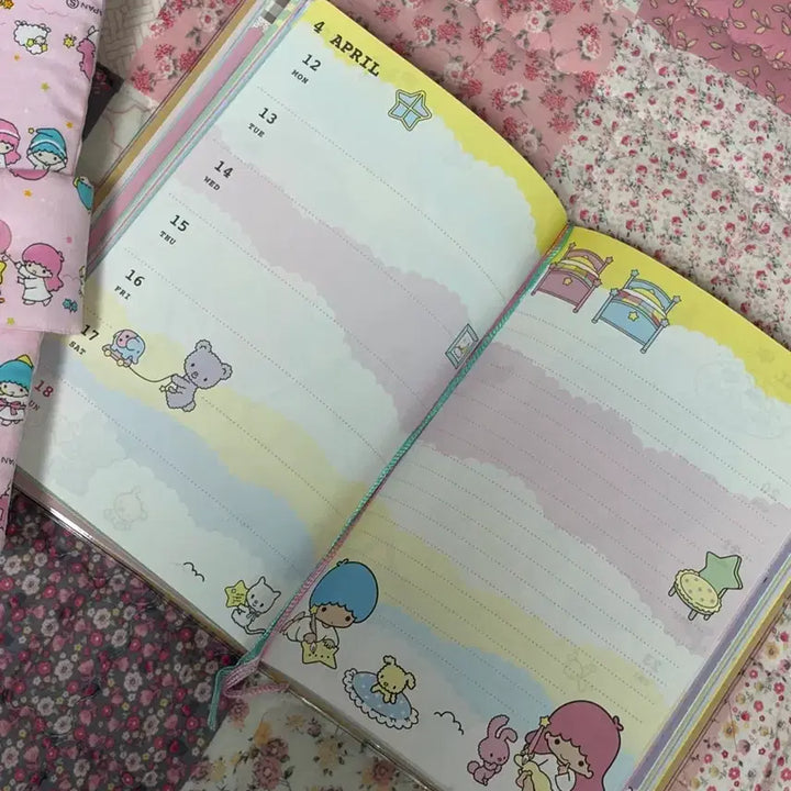 [BUNJANG] 2009 Sanrio Little Twin Stars Kiki &amp; Lala Rare Diary / 2009 고전 키키라라 리틀트윈스타 다이어리 희귀