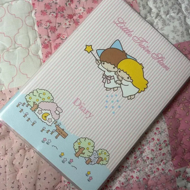 [BUNJANG] 2004 Little Twin Stars Vintage Diary / 2004 고전 키키라라 리틀트윈스타 다이어리 일기장 희귀