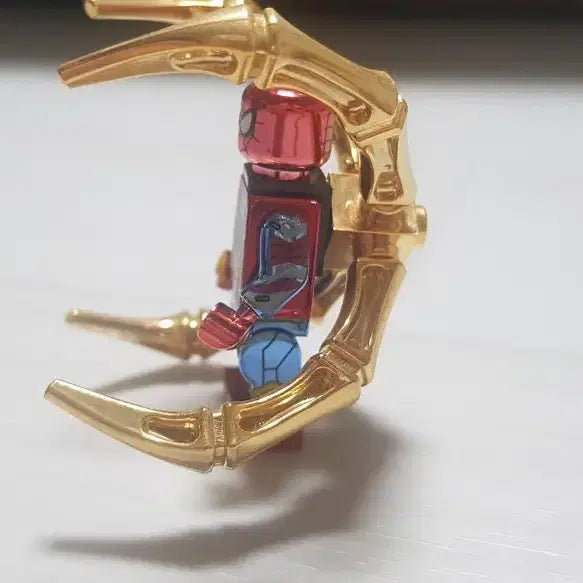 [BUNJANG] Custom LEGO Iron Spider-Man &amp; Aldo with 24K Gold Plating / 레고 아이언 스파이던맨과 알도