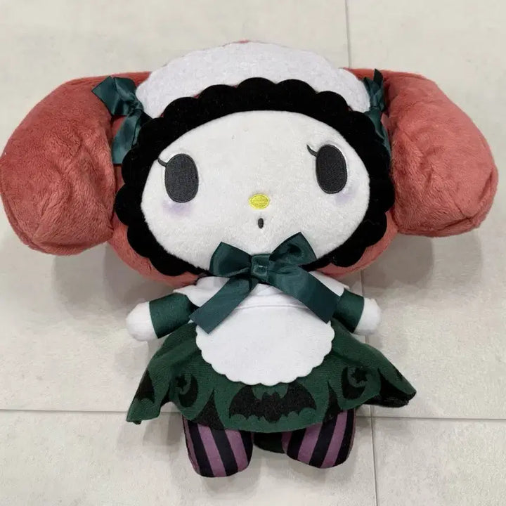 [BUNJANG] Vampire Series My Melody &amp; Cinnamoroll Bundle Set / 뱀파이어 시리즈 마이멜로디 &amp; 시나모롤 일괄 세트